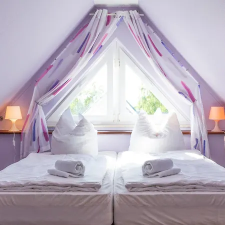 Meerferienhaus - Wellnesshaus Holiday home Zinnowitz